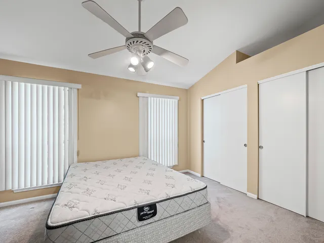 $295,900 | 1229 Cranbrook Drive, Schaumburg, IL 60193