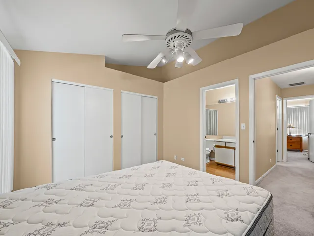 $295,900 | 1229 Cranbrook Drive, Schaumburg, IL 60193