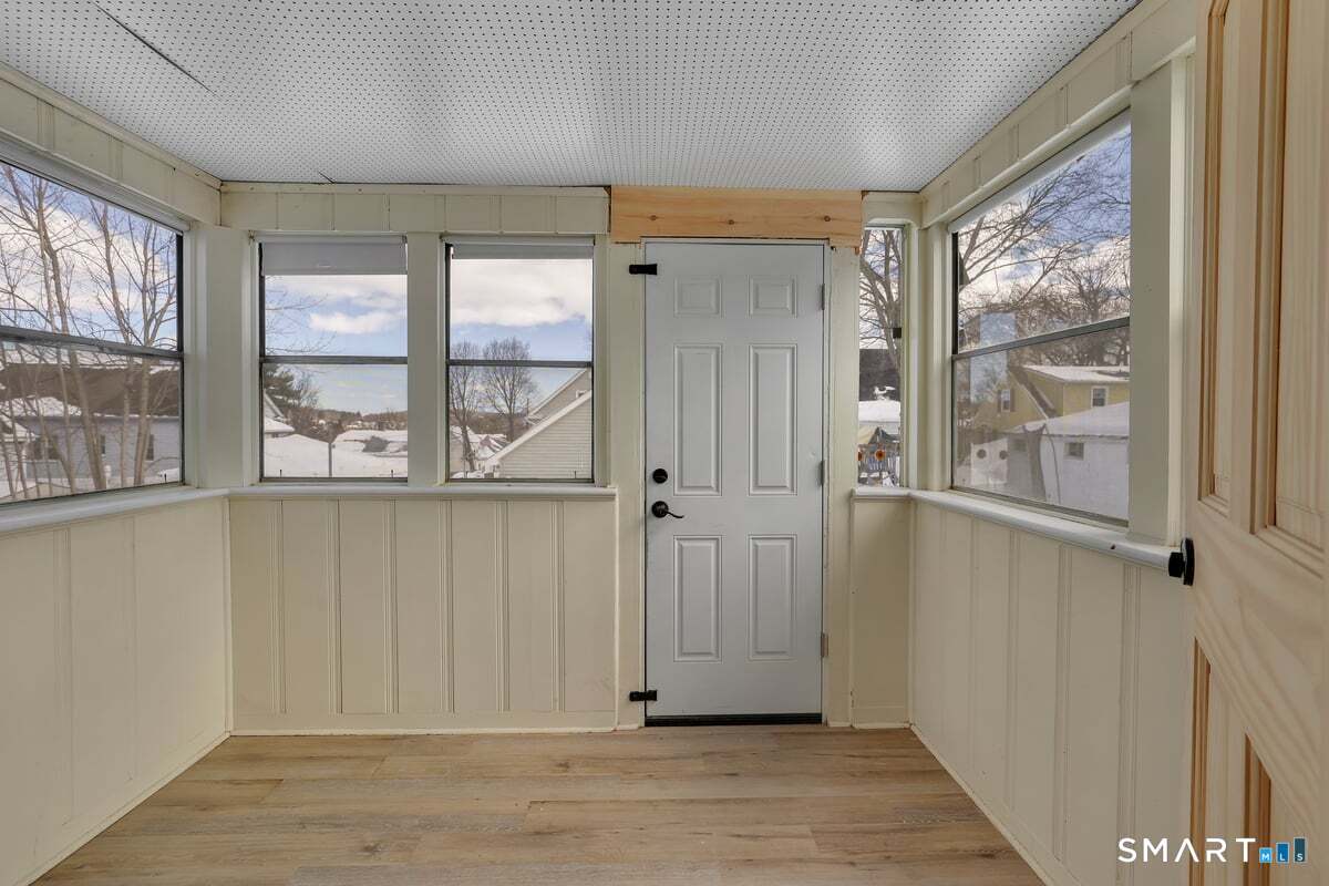 13 Benjamin Street Bristol, CT 06010 - Photo 24 of 37