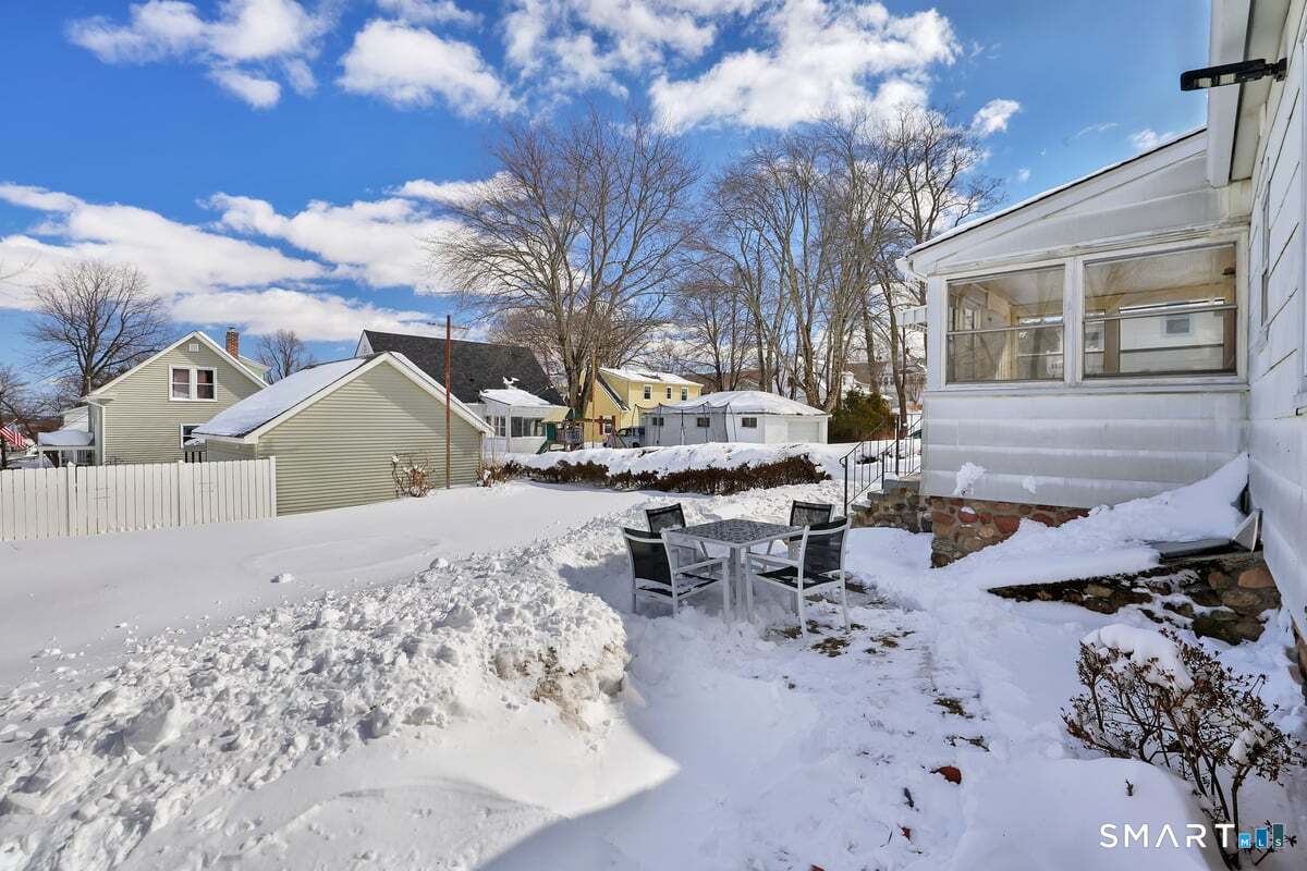 13 Benjamin Street Bristol, CT 06010 - Photo 28 of 37