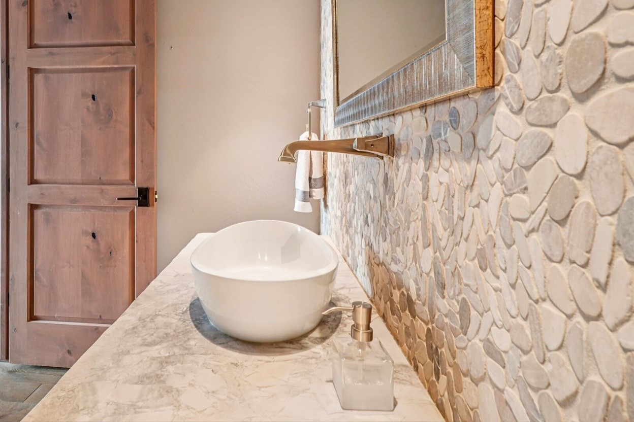 60 Barton Ridge Drive Breckenridge, CO 80424 - Photo 18 of 50 Bathroom with vanity