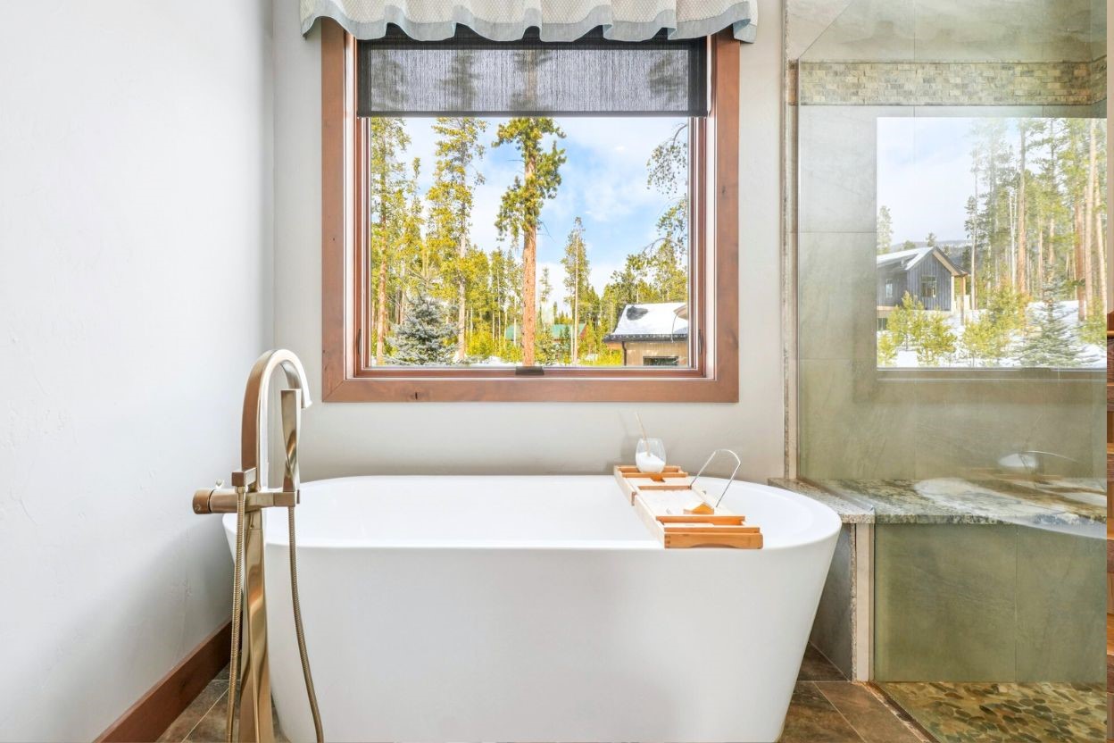 60 Barton Ridge Drive Breckenridge, CO 80424 - Photo 6 of 50 a bath tub sitting next to a window