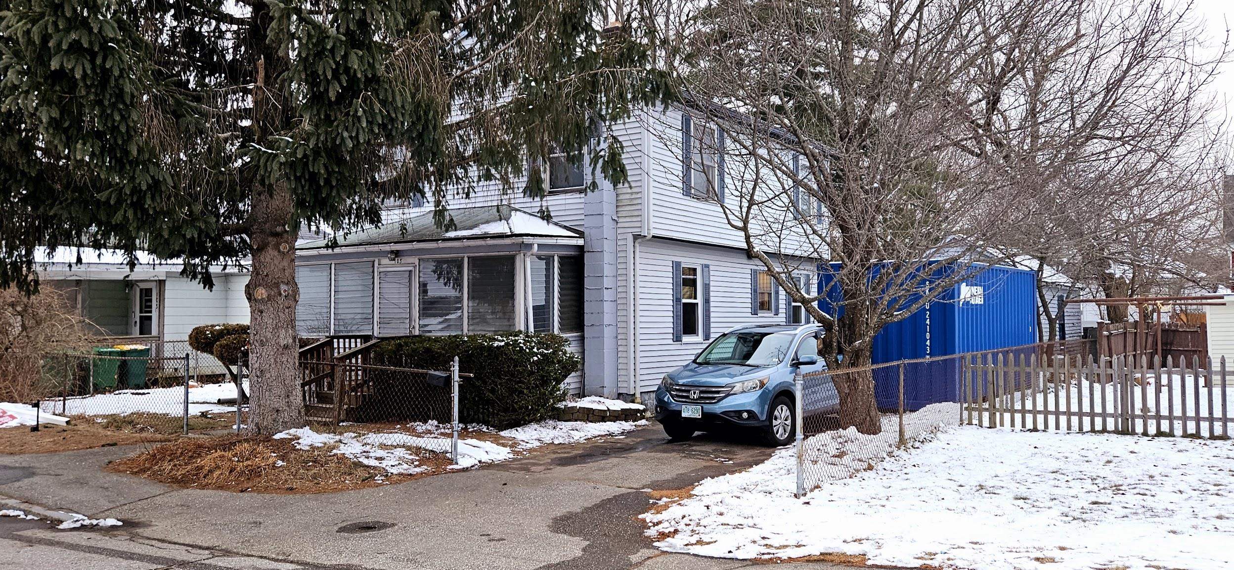 103 Maple Street Rochester, NH 03867 - Photo 1 of 37