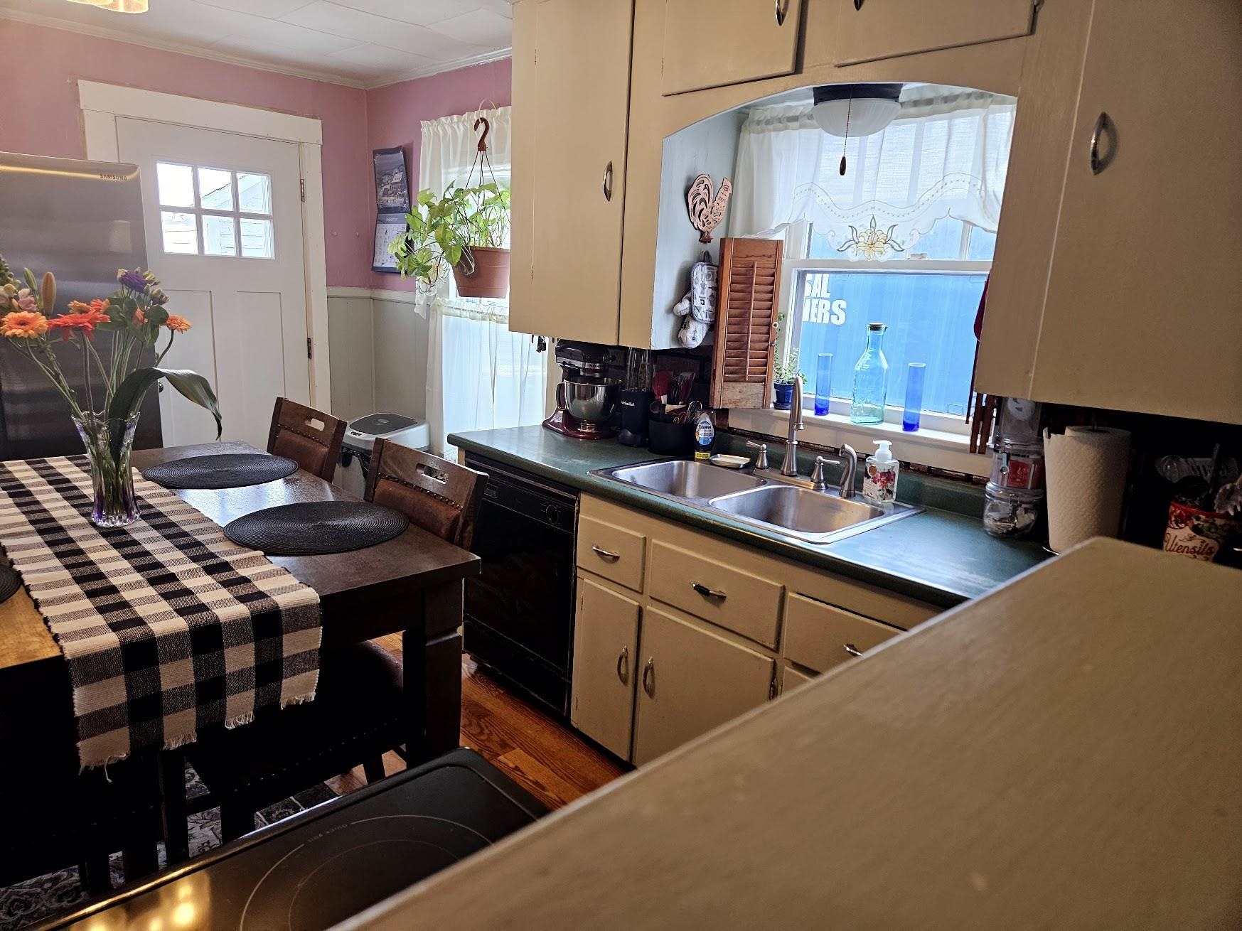 103 Maple Street Rochester, NH 03867 - Photo 16 of 37
