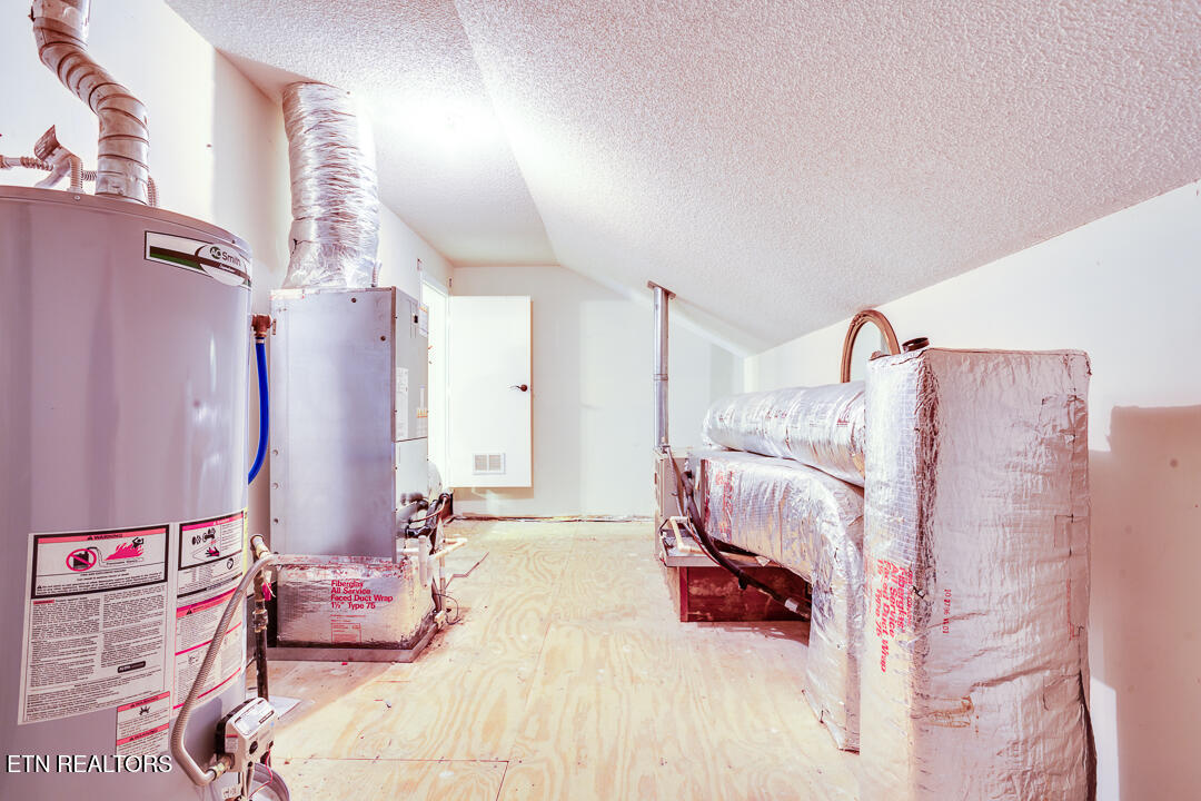 4654 Angakot Road Corryton, TN 37721 - Photo 38 of 46 041250501-1-4654AngakotRdCorrytonTN-SCRE