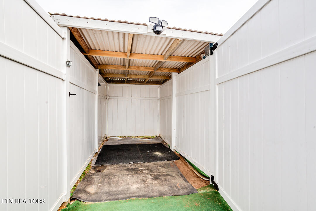 4654 Angakot Road Corryton, TN 37721 - Photo 42 of 46 044250501-1-4654AngakotRdCorrytonTN-SCRE