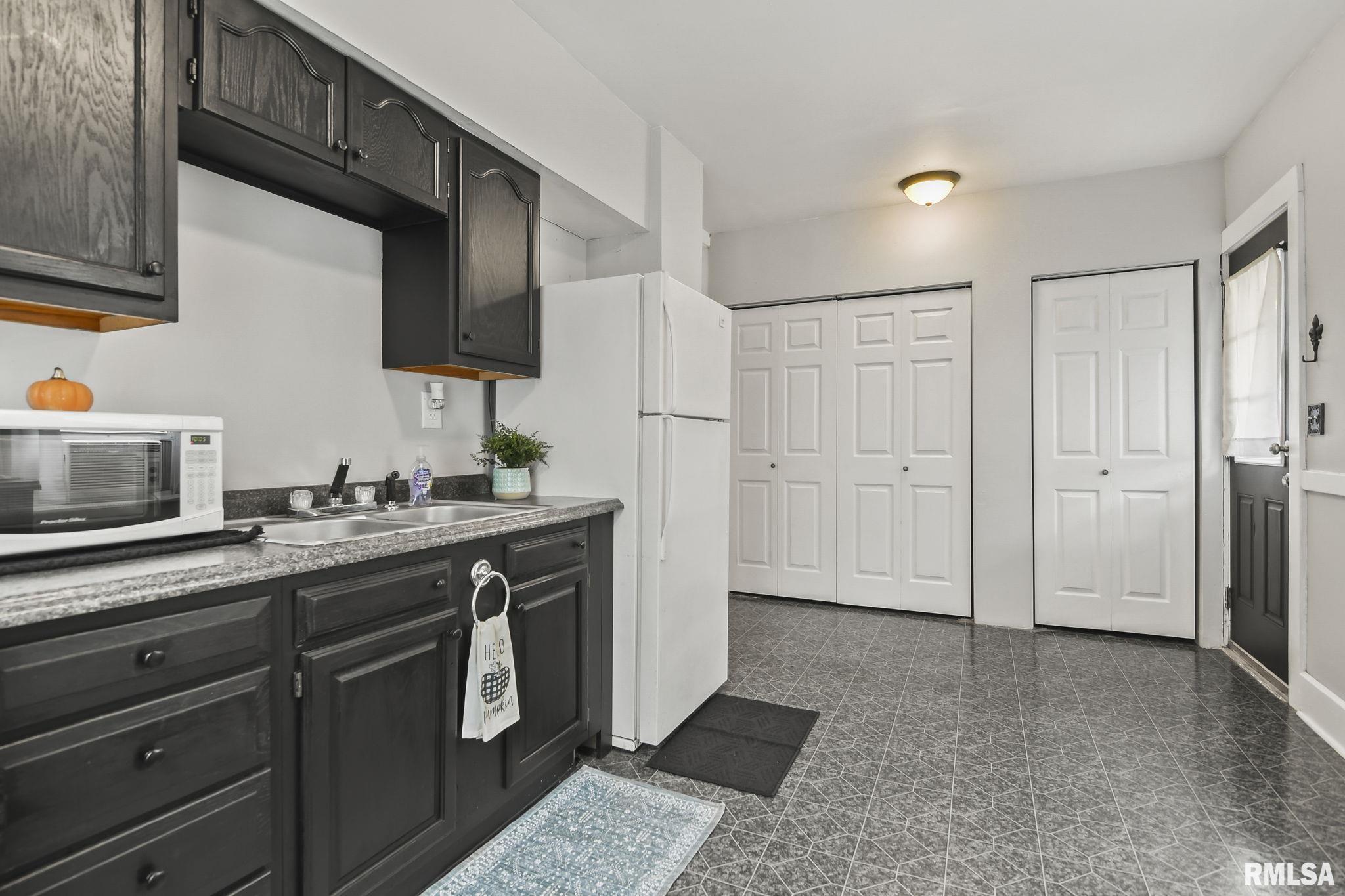 1808 South 2nd Street Springfield, IL 62704 - Photo 14 of 35