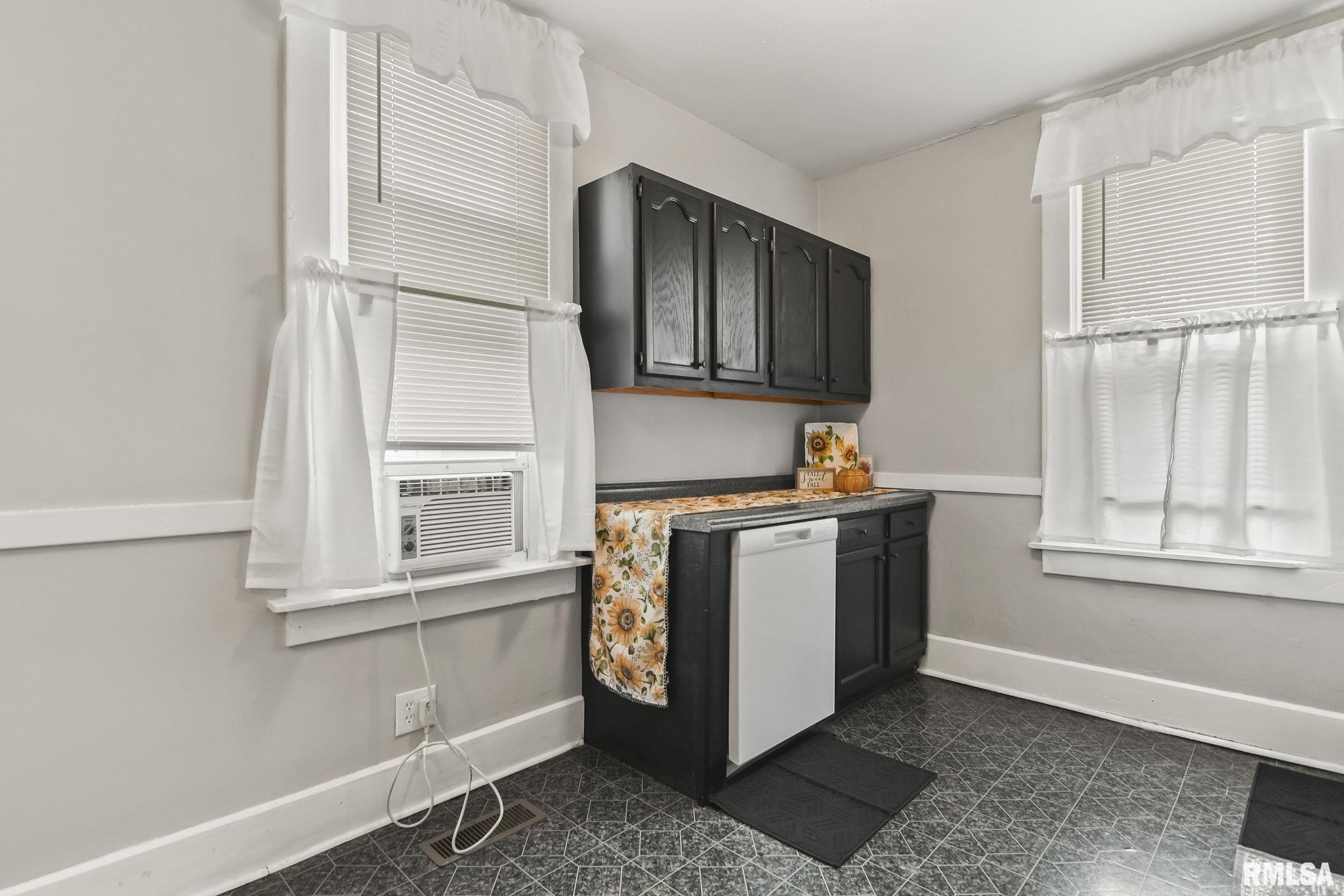 1808 South 2nd Street Springfield, IL 62704 - Photo 15 of 35