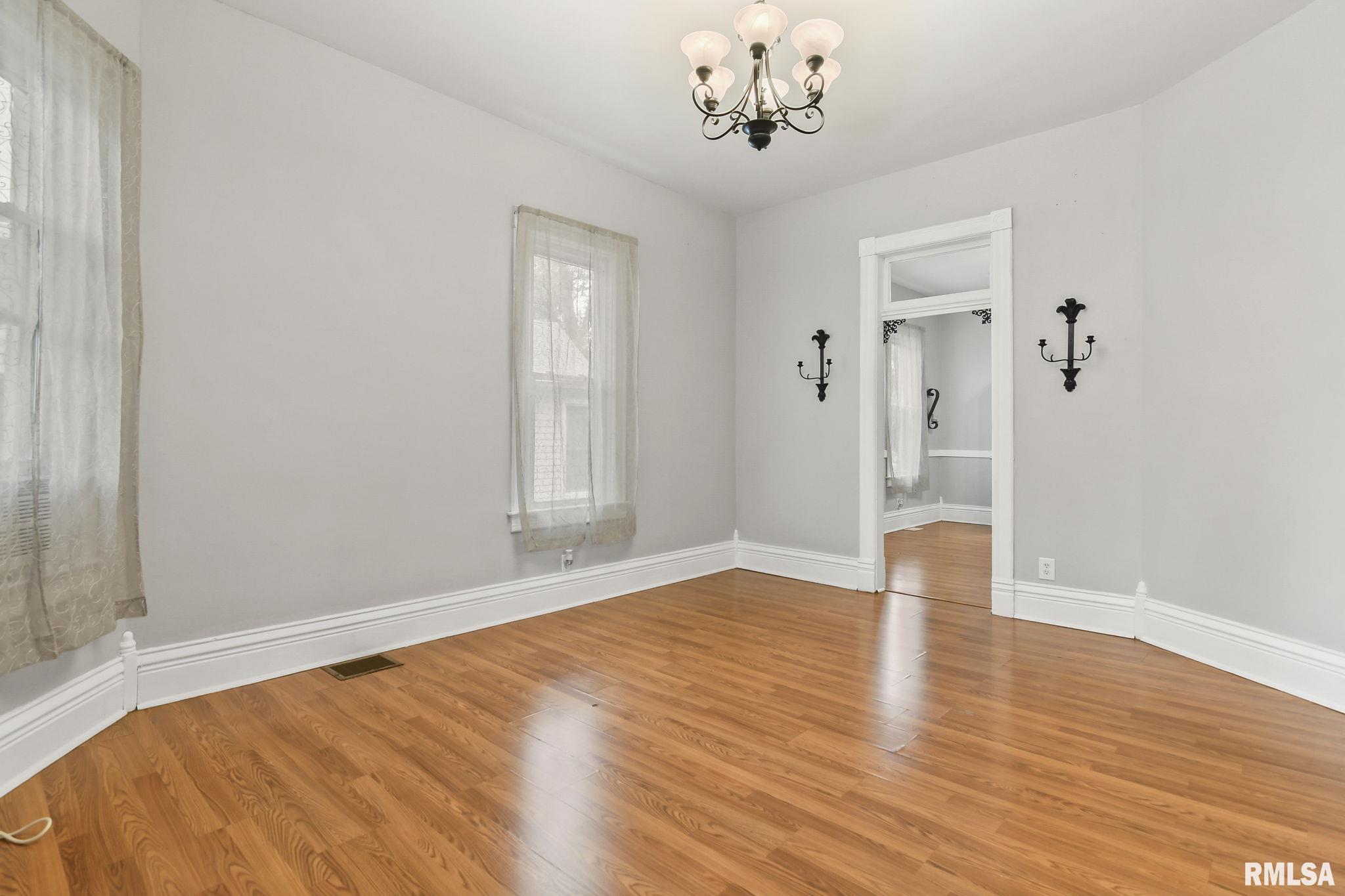1808 South 2nd Street Springfield, IL 62704 - Photo 10 of 35