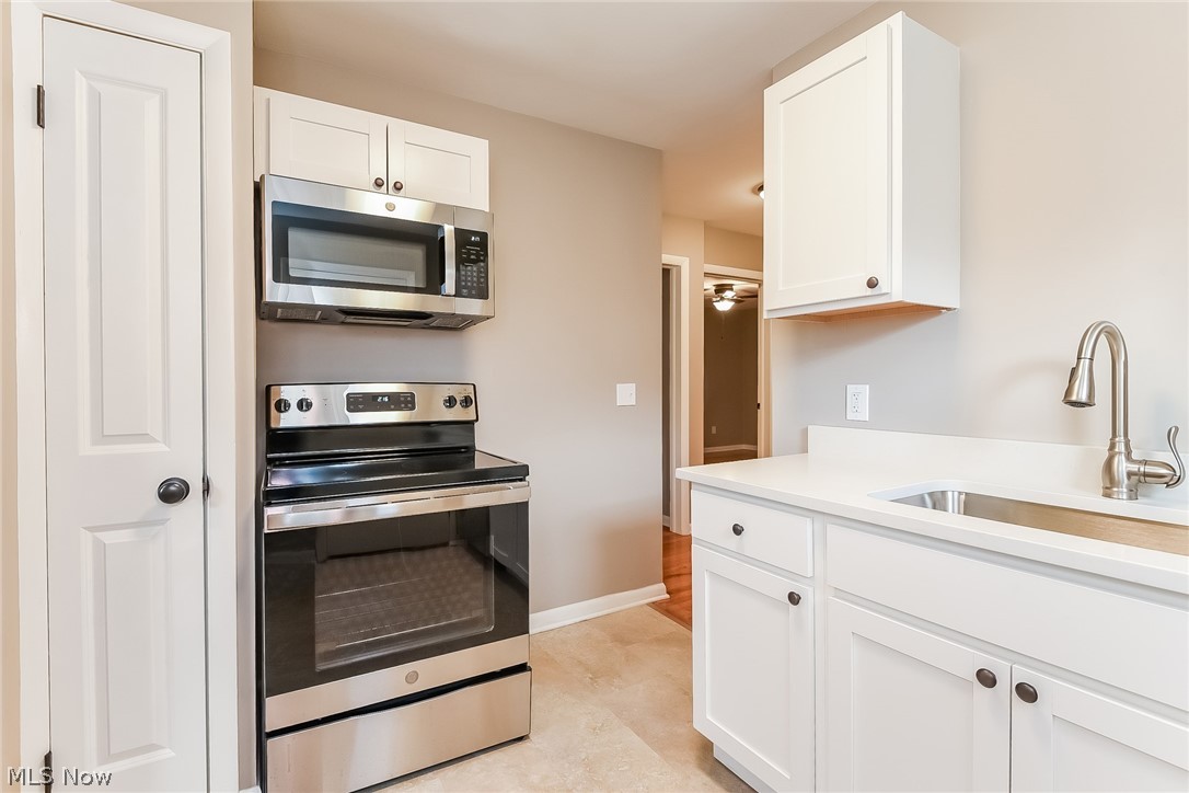 15114 Triskett Road Cleveland, OH 44111 - Photo 25 of 39