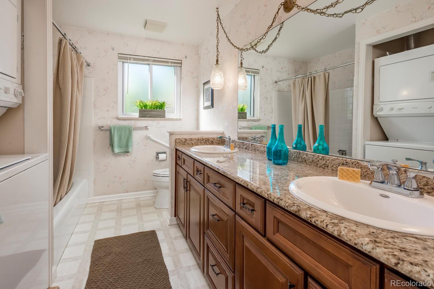 4 Rangeview Drive Wheat Ridge, CO 80215 - Photo 9 of 24 Gallery Image 9