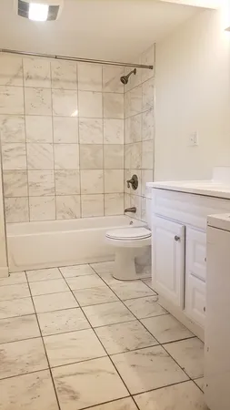 $4,400 | 11 Seckel Street, Unit 1, Cambridge, MA 02141
