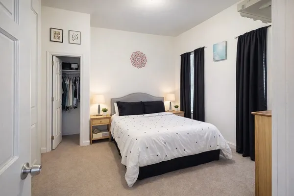$4,400 | 11 Seckel Street, Unit 1, Cambridge, MA 02141