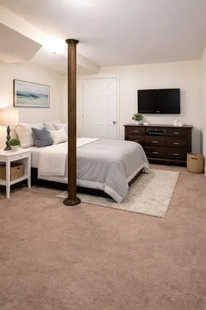 $4,400 | 11 Seckel Street, Unit 1, Cambridge, MA 02141