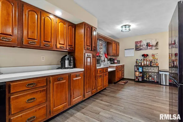 $320,000 | 112 Landsdowne Drive, Sherman, IL 62684