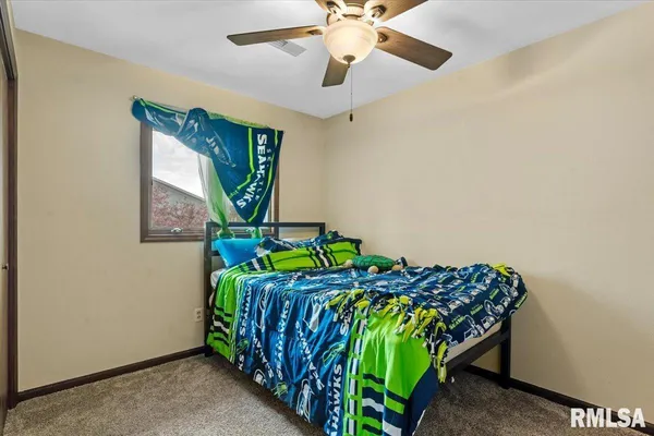 $320,000 | 112 Landsdowne Drive, Sherman, IL 62684