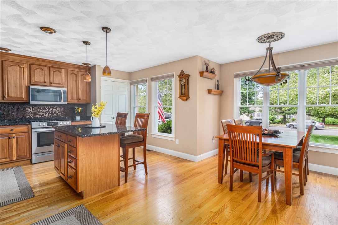 78 Channel View, Unit 201 Warwick, RI 02889 - Photo 12 of 33