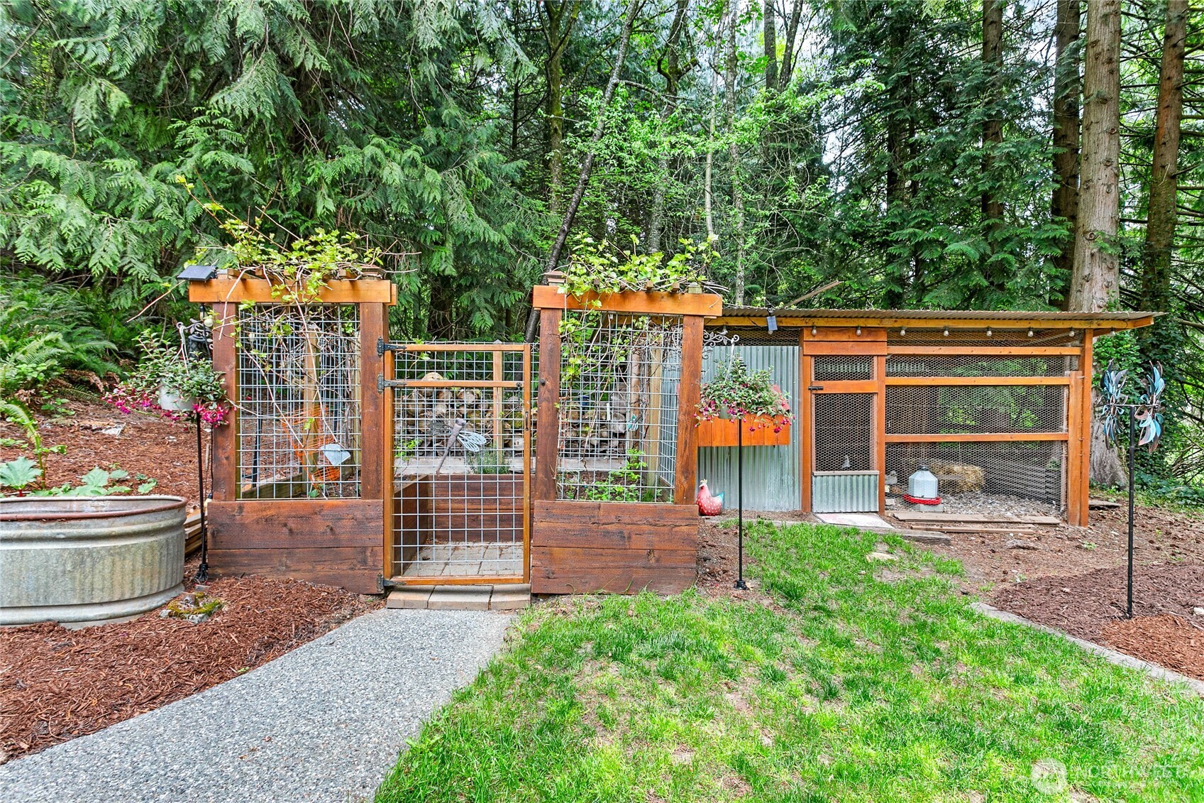 2336 North Shore Road Bellingham, WA 98226 - Photo 8 of 40