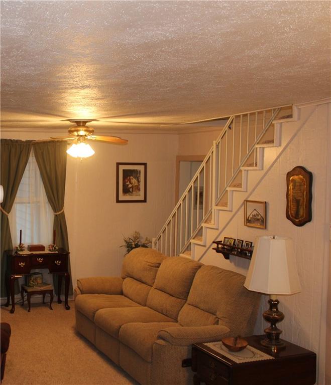 32 Carey School Road Ligonier, PA 15658 - Photo 4 of 15 Gallery Image 4