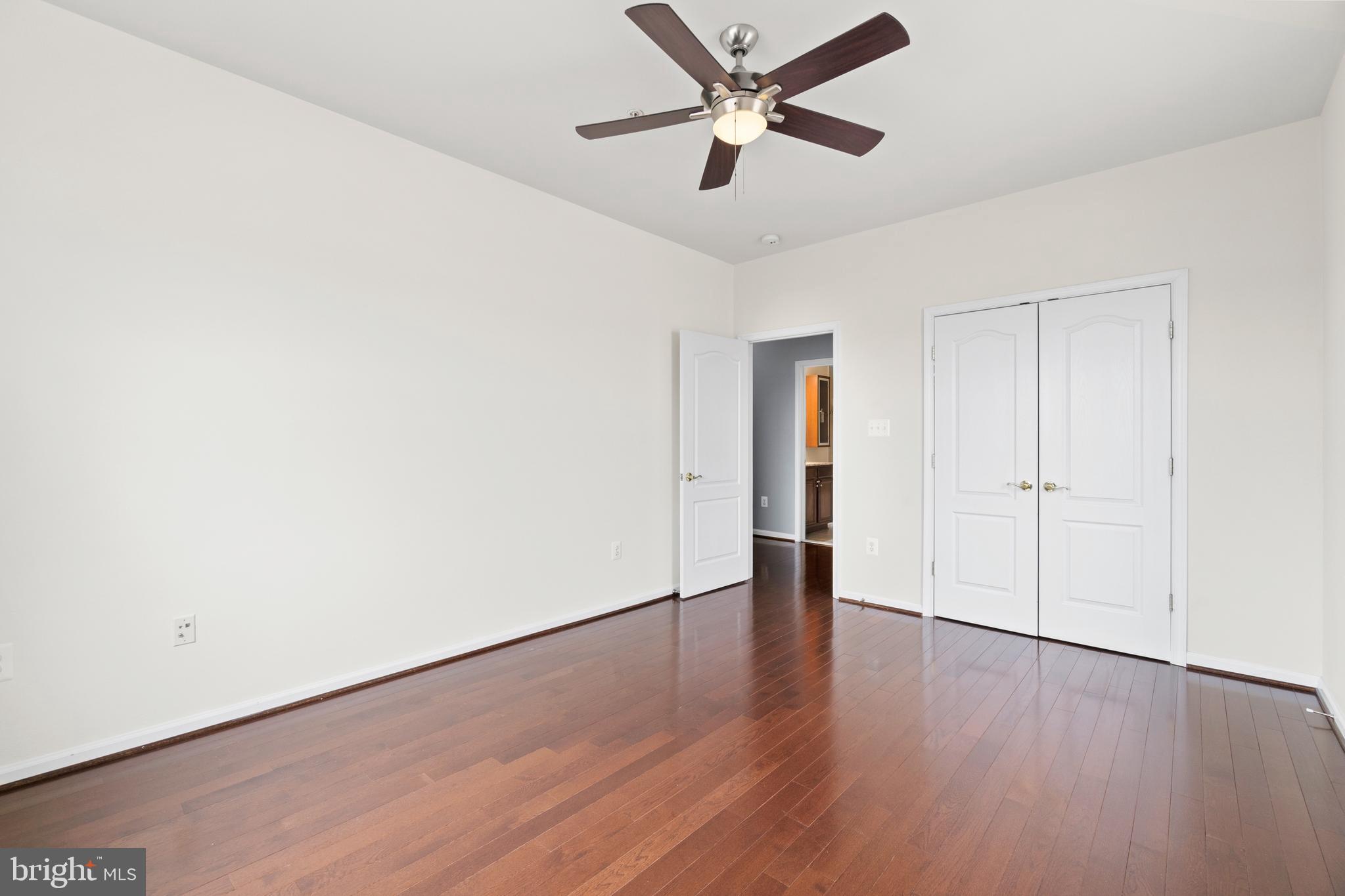 43653 McDowell Square Leesburg, VA 20176 - Photo 28 of 33