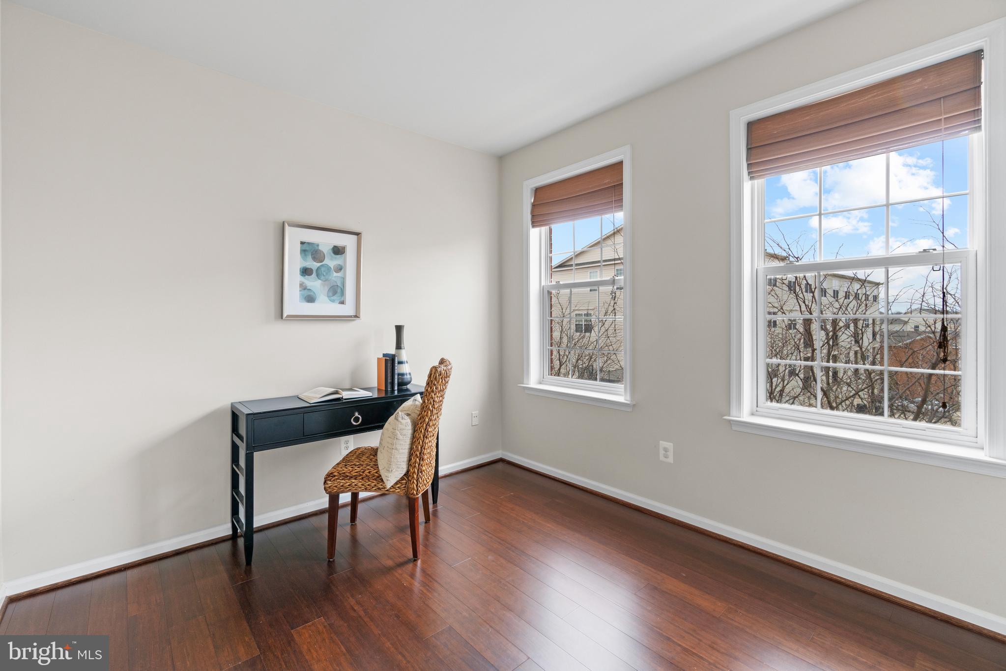 43653 McDowell Square Leesburg, VA 20176 - Photo 7 of 33