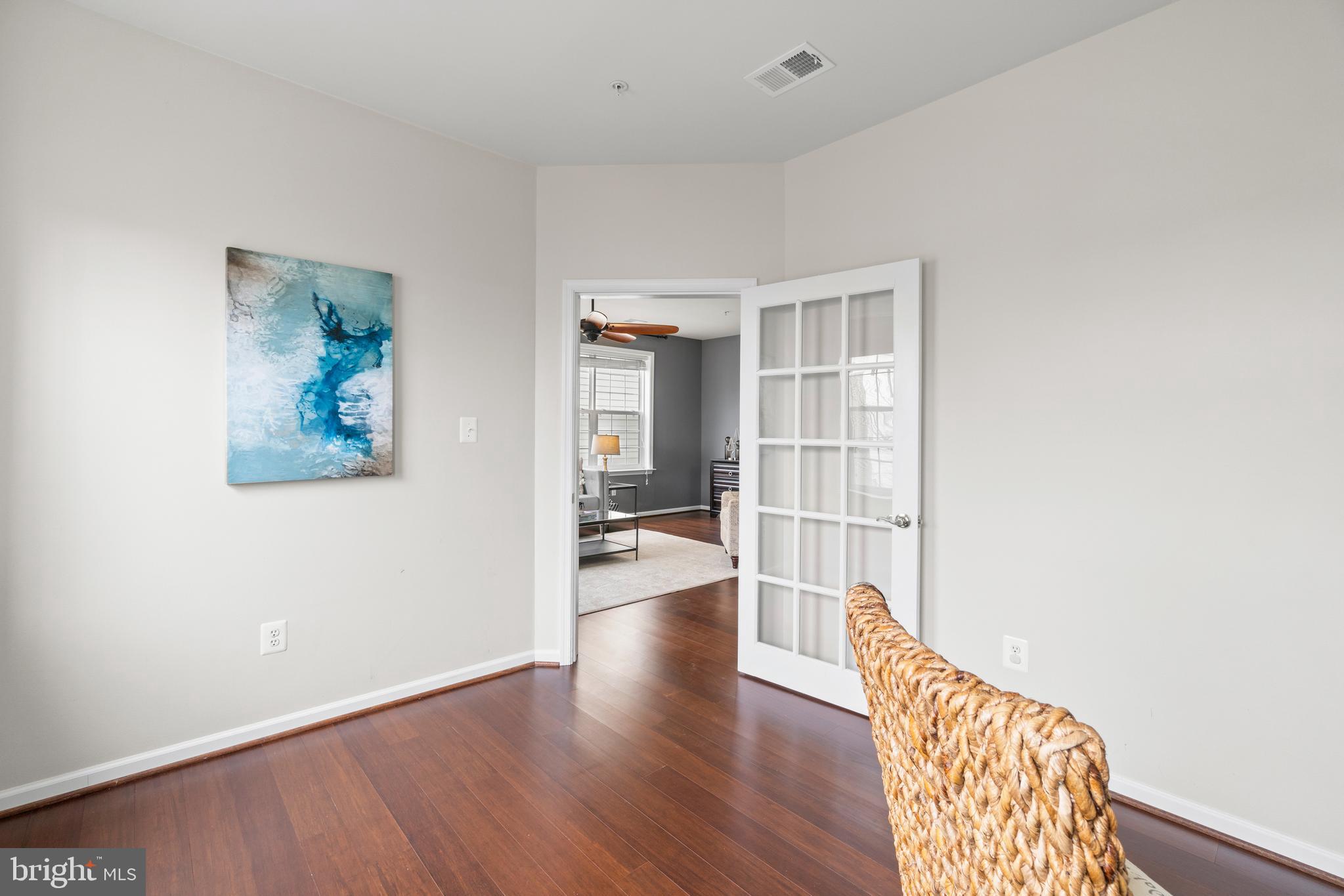 43653 McDowell Square Leesburg, VA 20176 - Photo 8 of 33