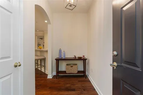 a view of an entryway with furniture