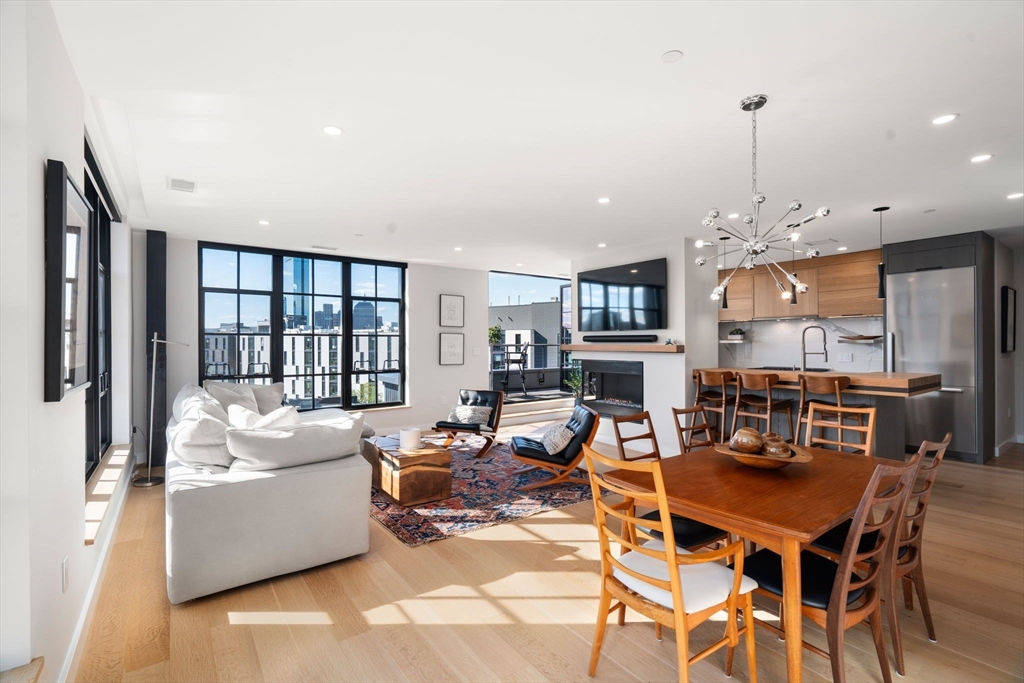76 Wareham Street, Unit PHD Boston, MA 02118 - Photo 3 of 37