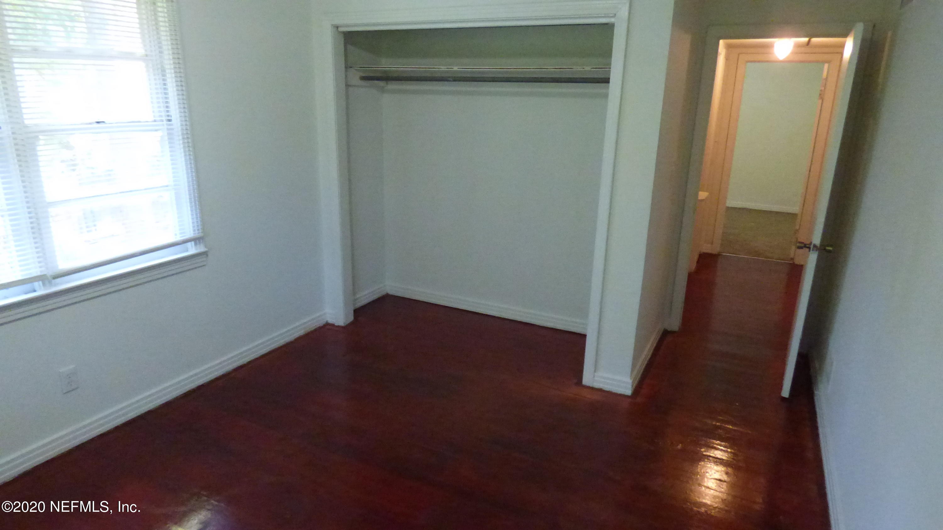 4347 Hudnall Road, Unit 1 Jacksonville, FL 32207 - Photo 10 of 11 P1020405