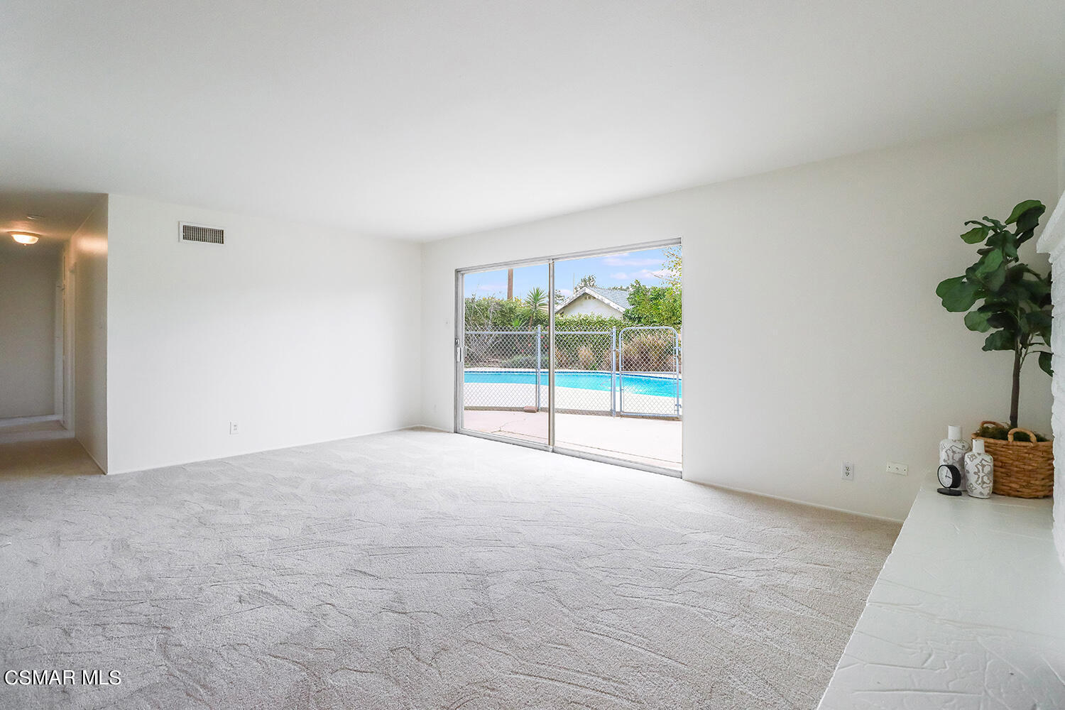 1870 Burch Avenue Simi Valley, CA 93063 - Photo 5 of 20 a view of an empty room with a window