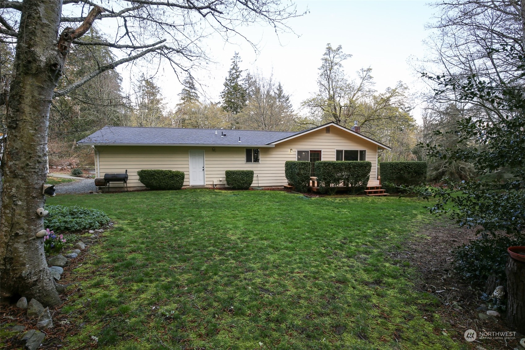 621 Silver Lake Road Oak Harbor, WA 98277 - Photo 30 of 36 Gallery Image 30