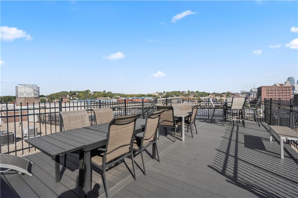 360 West Pershing Road, Unit 30 Kansas City, MO 64108 - Photo 24 of 24