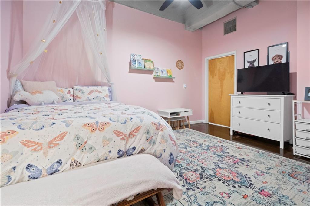 360 West Pershing Road, Unit 30 Kansas City, MO 64108 - Photo 7 of 24