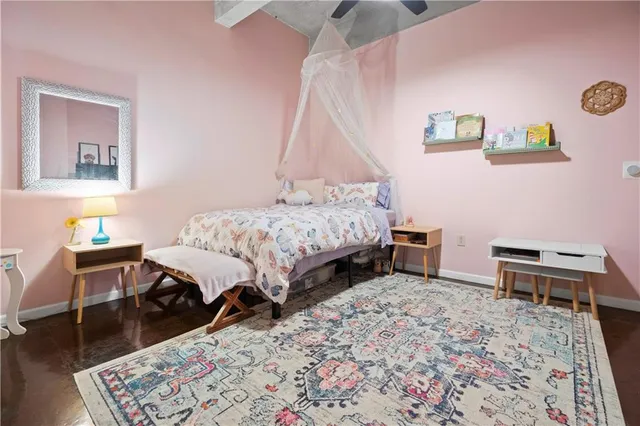 $325,000 | 360 West Pershing Road, Unit 30, Kansas City, MO 64108