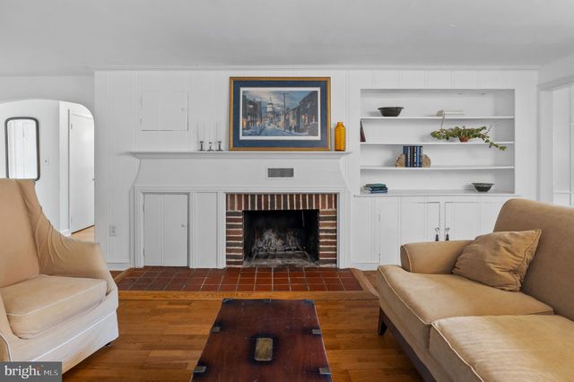 $950,000 | 111 Wardour Drive, Annapolis, MD 21401