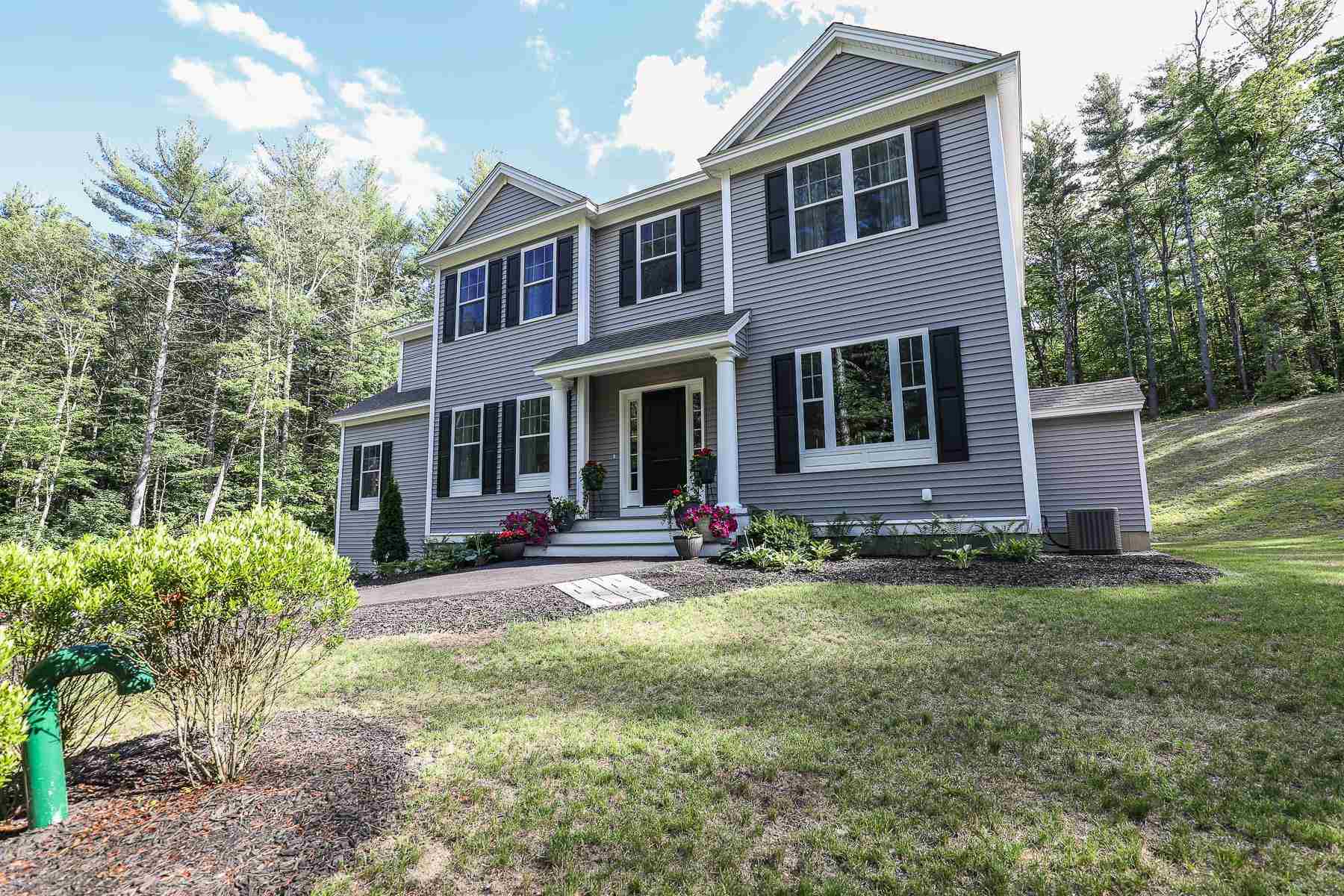114 Bunker Hill Road Auburn, NH 03032 - Photo 3 of 31