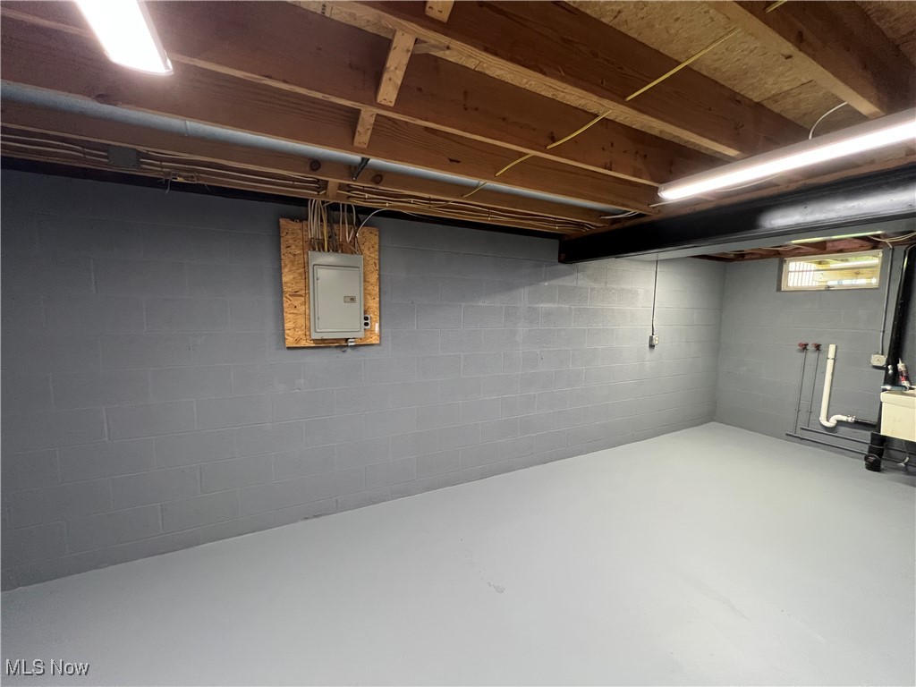 1279 Lander Road Cleveland, OH 44124 - Photo 32 of 37 Basement with electric panel