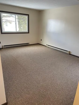 $710 | 936 6th Street Northeast, Unit 3N, Staples, MN 56479