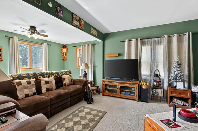 $241,000 | 333 East Montello Street, Montello, WI 53949