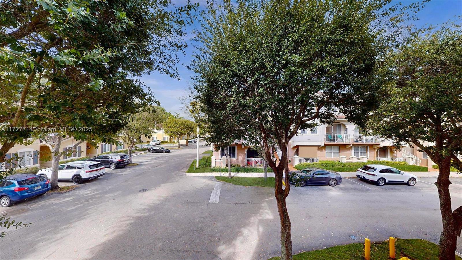 8980 West Flagler Street, Unit 201 Miami, FL 33174 - Photo 15 of 48