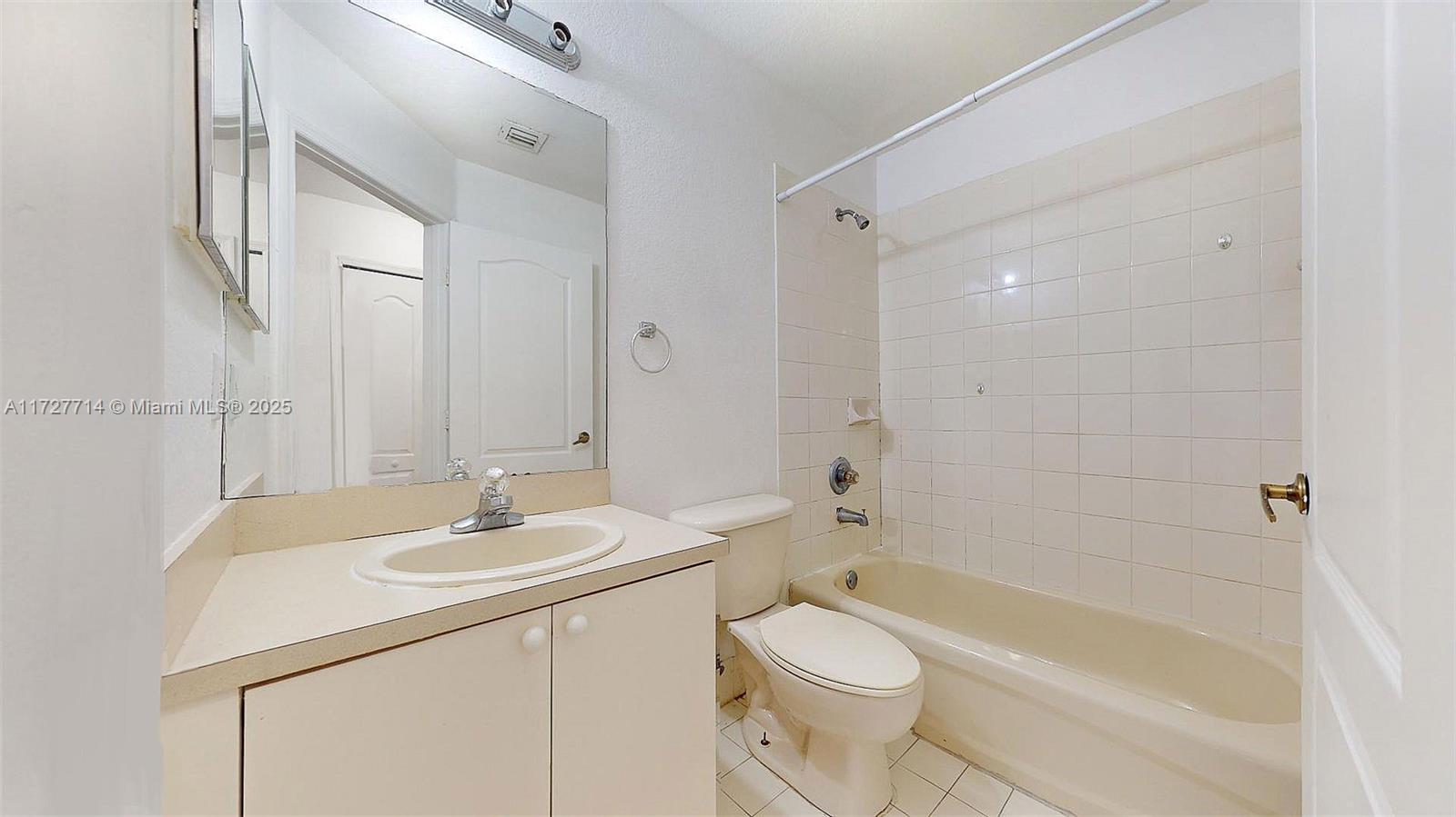 8980 West Flagler Street, Unit 201 Miami, FL 33174 - Photo 21 of 48