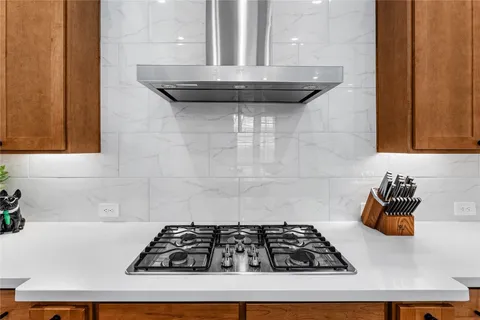 $674,900 | 4715 Southpoint Way, Fulshear, TX 77441