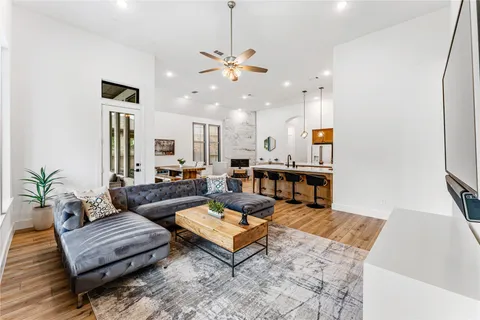 $674,900 | 4715 Southpoint Way, Fulshear, TX 77441