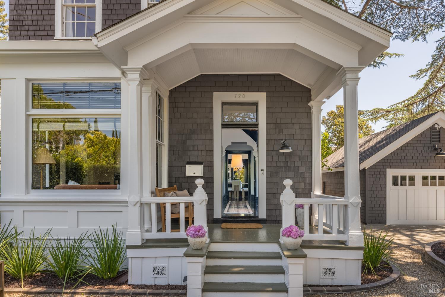 720 Seminary Street Napa, CA 94559 - Photo 5 of 37