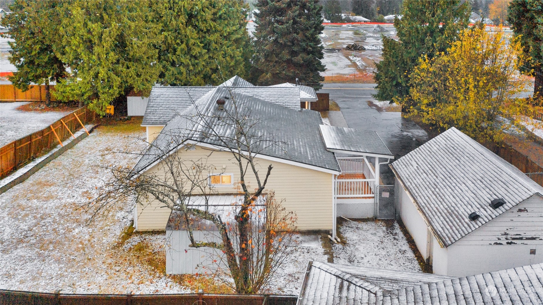 428 Southwest 124th Street Seattle, WA 98146 - Photo 27 of 28