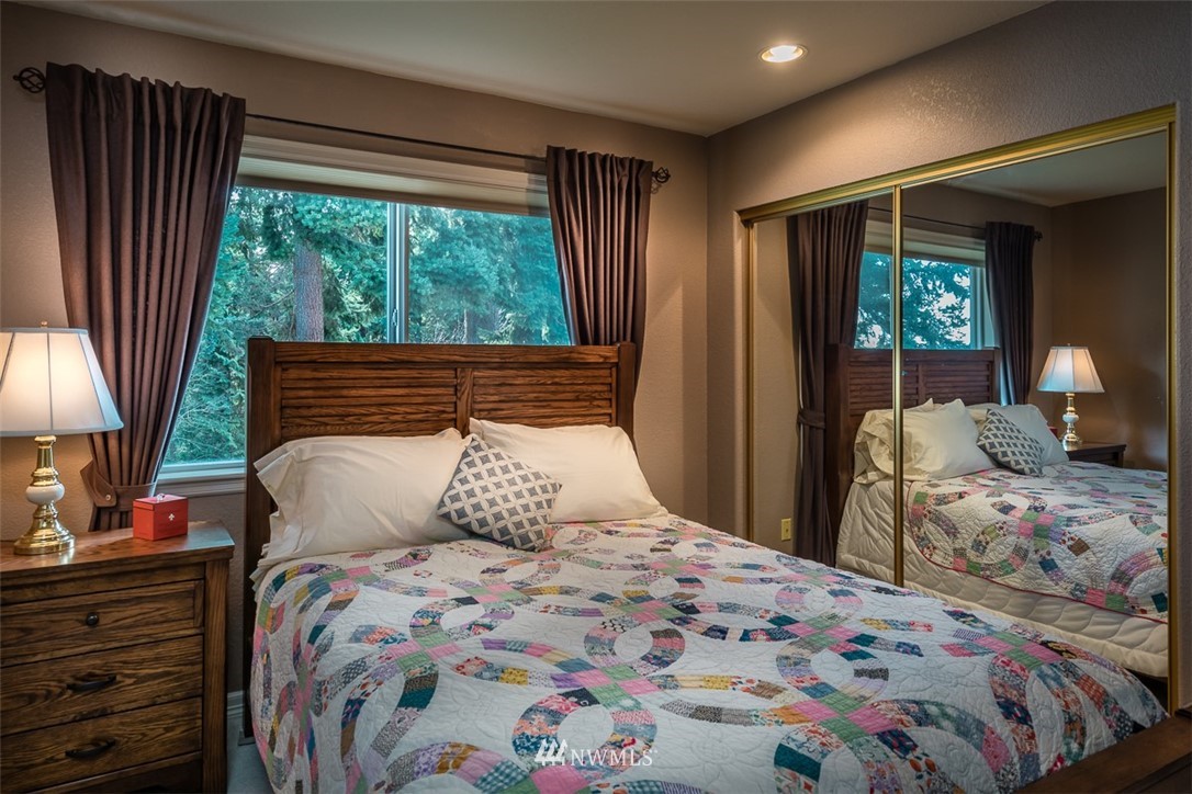 14547 Gibralter Road Anacortes, WA 98221 - Photo 13 of 25 Gallery Image 13