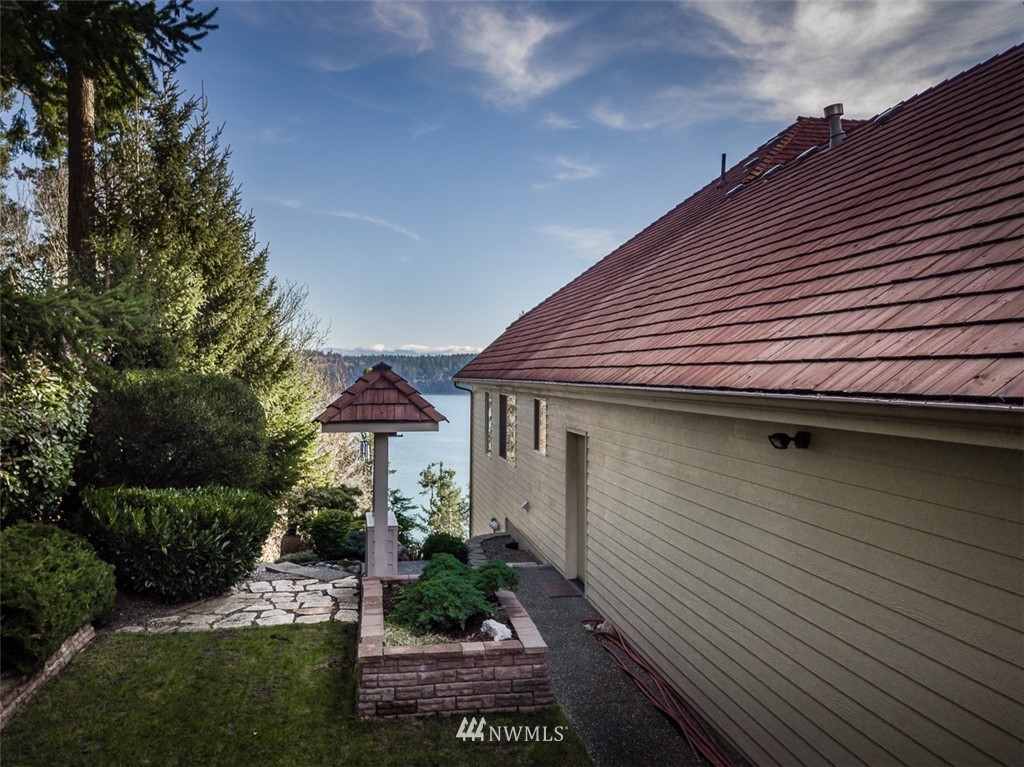 14547 Gibralter Road Anacortes, WA 98221 - Photo 22 of 25 Gallery Image 22