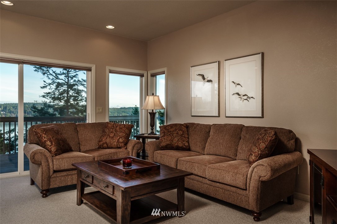 14547 Gibralter Road Anacortes, WA 98221 - Photo 8 of 25 Gallery Image 8