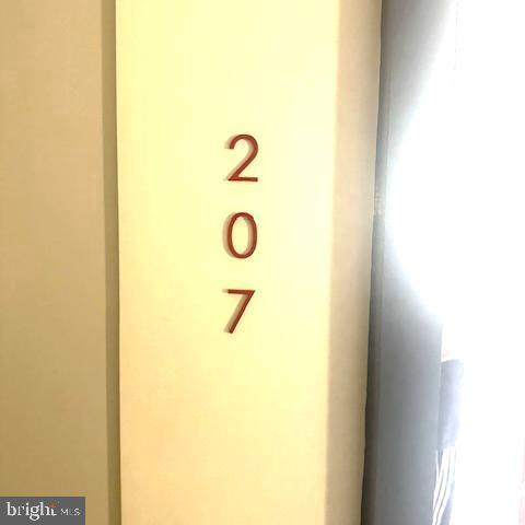 2120 Vermont Avenue Northwest, Unit 207 Washington, DC 20001 - Photo 2 of 32 a bathroom with a shower