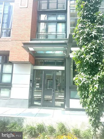 $2,300 | 2120 Vermont Avenue Northwest, Unit 207, Washington, DC 20001